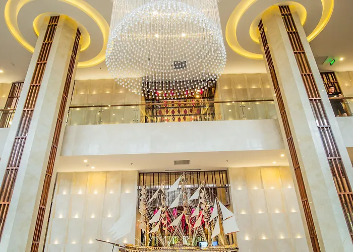 Luxury 5* Ha Long