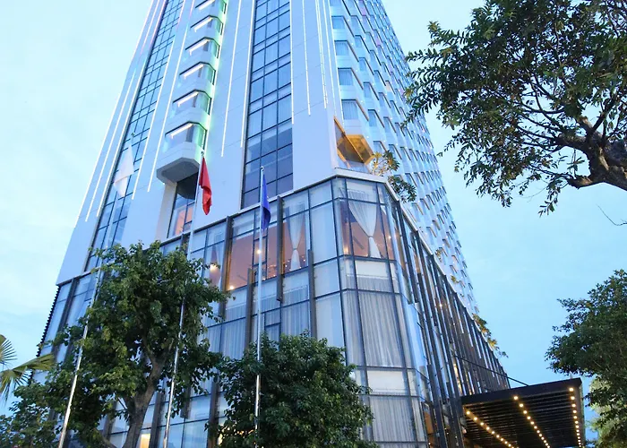 Luxury Hotel Ha Long